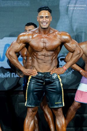 MEN'S PHYSIQUE +179